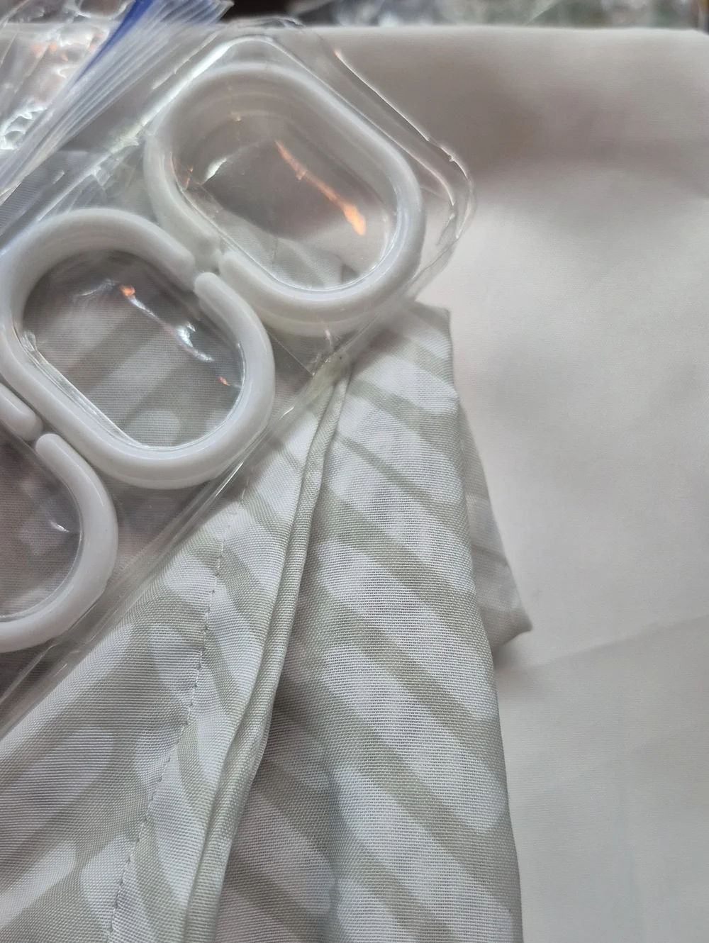 Jinchan stylish white